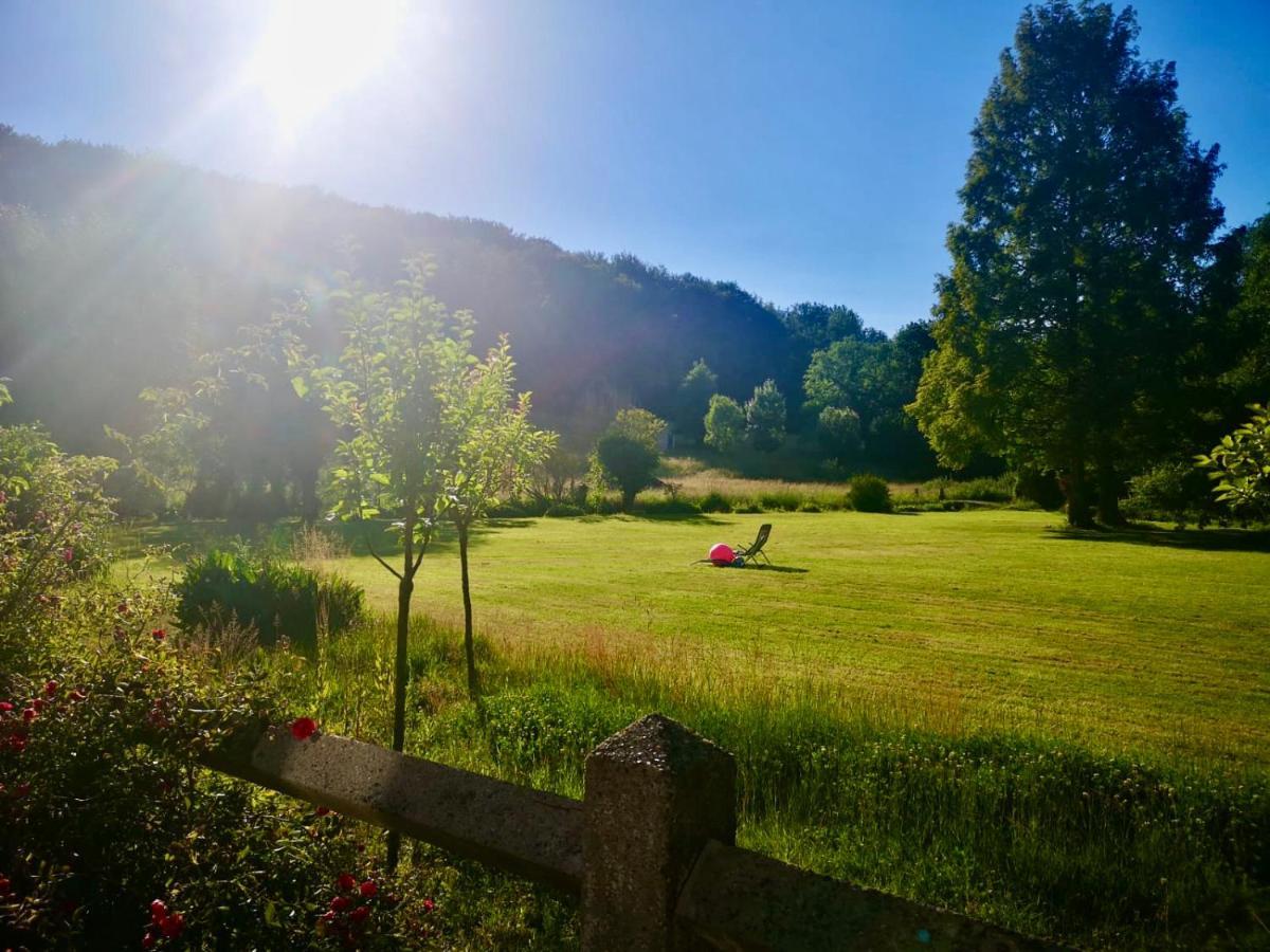 Bed and Breakfast Aux Jolies Sources Saint-Aubin-sur-Scie Exteriér fotografie