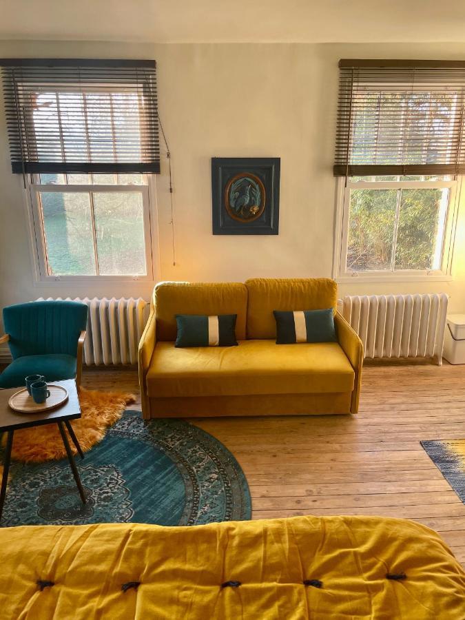 Bed and Breakfast Aux Jolies Sources Saint-Aubin-sur-Scie Exteriér fotografie
